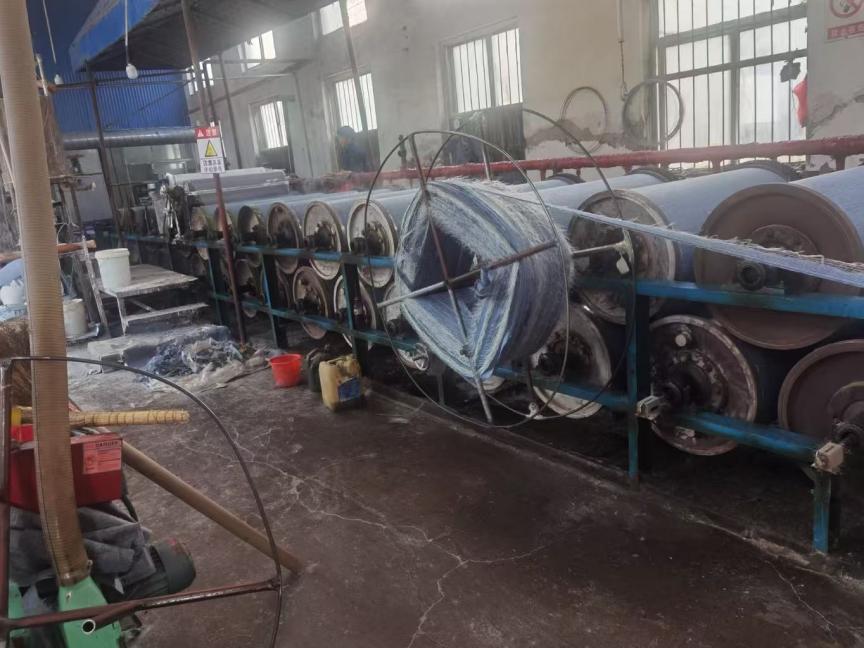 Membrana impermeável reforçada com fibra de vidro